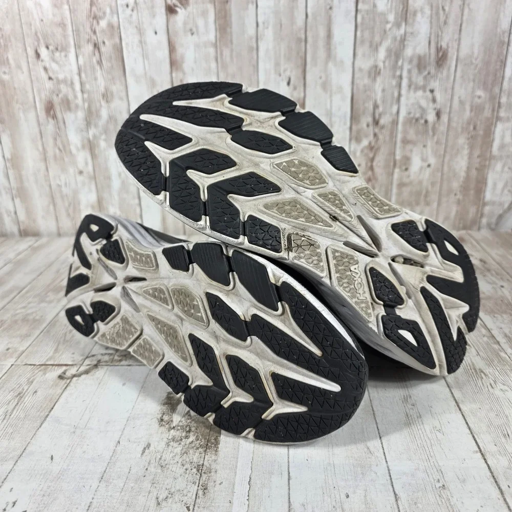 Hoka Bondi X Mens Road Running Shoes Black White Carbon Plate  Size 9D